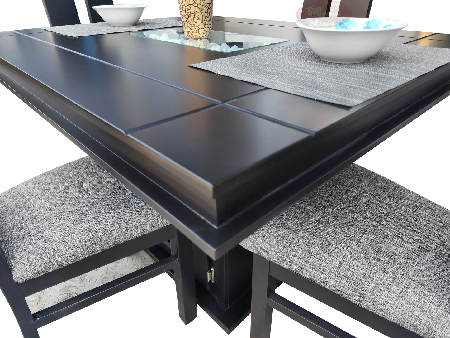 Comedor para 4 personas Mod. Edén | Con arenero en cubierta y alacena en pedestal