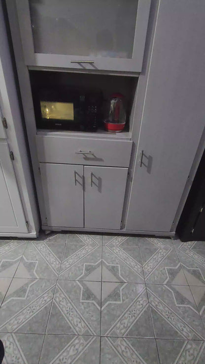 Alacena Mod. Carmín con Despensero en puerta
